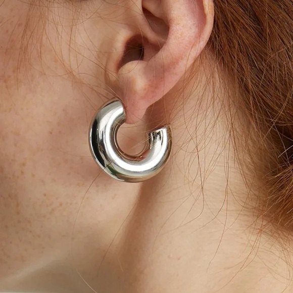 Vintage Stainless Steel Chunky C Shape Hoop Earrings ( Size: 40mm) - Picture 16 of 16